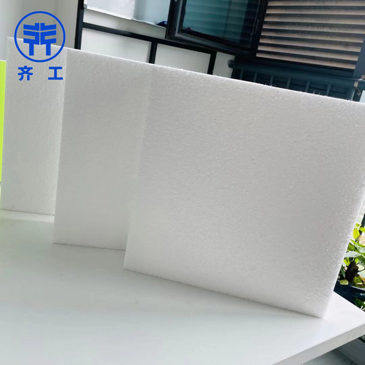 外墻保溫擠塑板使用特點